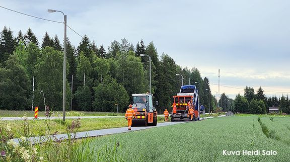 Tien kunnostusta. Kuvituskuva: Pohjois-Pohjanmaan Ely-keskus/Heidi Salo